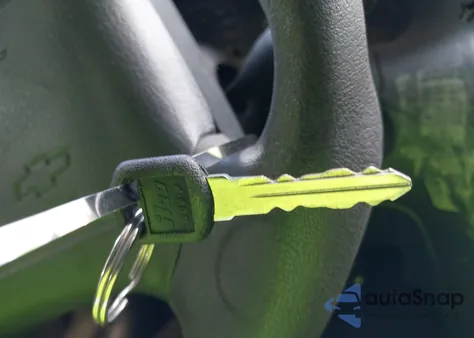 2001 Chevrolet Cavalier z USA, uszkodzony, nr VIN 1G1JC524517357085